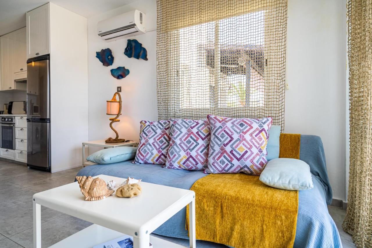 Seawaves 1- Bedroom Apartment Near Meneou Beach Larnaca Exteriér fotografie
